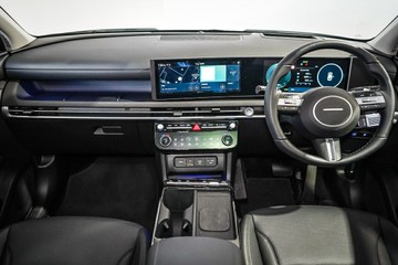 https://vehicle-cdn.autoleague.cloud/26416_620261725_15.jpg
