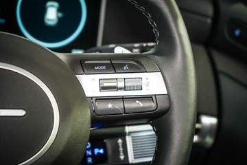 https://vehicle-cdn.autoleague.cloud/26416_620261725_19.jpg