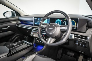https://vehicle-cdn.autoleague.cloud/26416_620261725_22.jpg