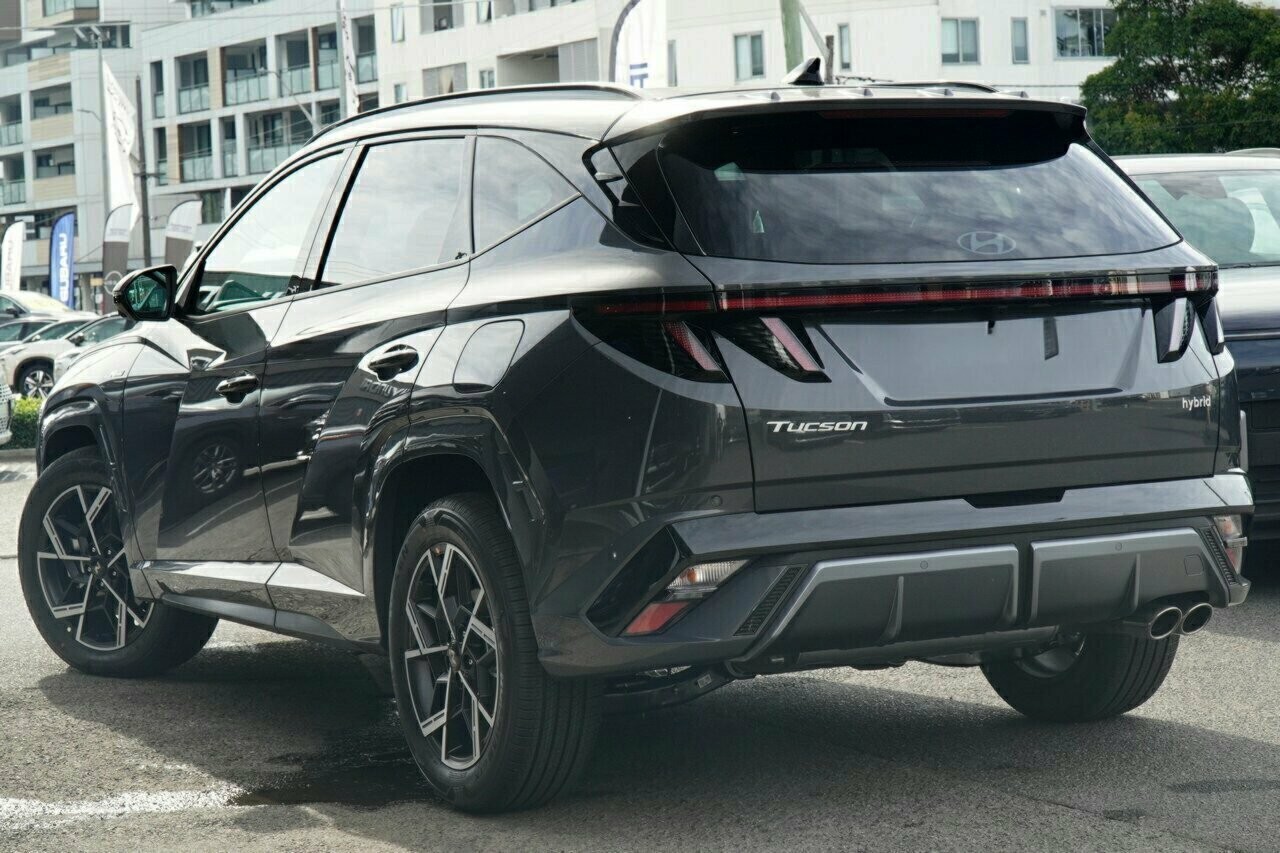 Hyundai Tucson image 3
