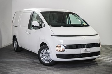 https://vehicle-cdn.autoleague.cloud/26416_620261918_1.jpg