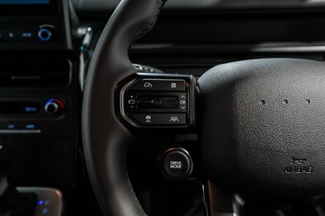 https://vehicle-cdn.autoleague.cloud/26416_620261918_14.jpg