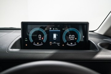 https://vehicle-cdn.autoleague.cloud/26416_620261918_16.jpg