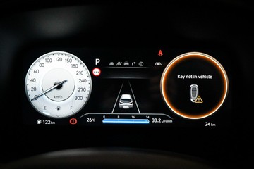 https://vehicle-cdn.autoleague.cloud/26416_620261950_15.jpg