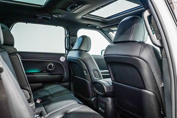 https://vehicle-cdn.autoleague.cloud/26416_620261968_14.jpg