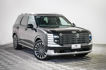https://vehicle-cdn.autoleague.cloud/26416_620261989_1.jpg