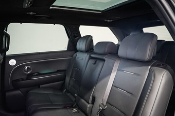 https://vehicle-cdn.autoleague.cloud/26416_620261989_12.jpg