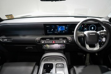 https://vehicle-cdn.autoleague.cloud/26416_620261989_13.jpg