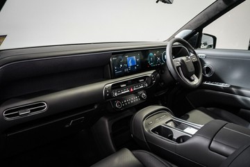 https://vehicle-cdn.autoleague.cloud/26416_620261989_21.jpg