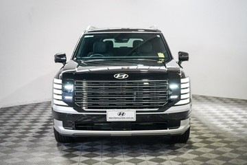 https://vehicle-cdn.autoleague.cloud/26416_620261989_3.jpg