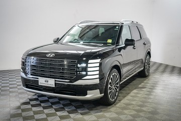 https://vehicle-cdn.autoleague.cloud/26416_620261989_4.jpg