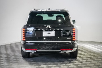 https://vehicle-cdn.autoleague.cloud/26416_620261989_7.jpg