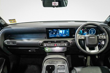 https://vehicle-cdn.autoleague.cloud/26416_620262111_19.jpg