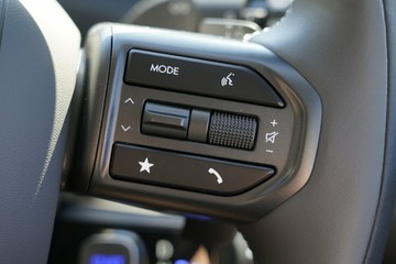 https://vehicle-cdn.autoleague.cloud/26416_620262839_11.jpg