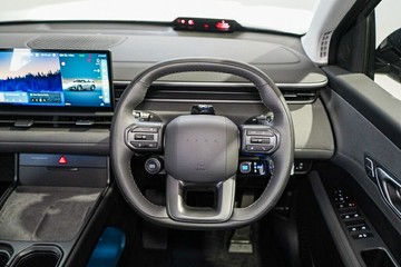 https://vehicle-cdn.autoleague.cloud/26416_620262911_16.jpg