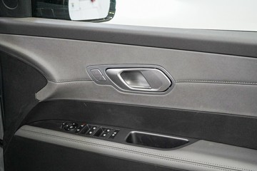 https://vehicle-cdn.autoleague.cloud/26416_620262911_20.jpg