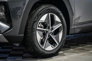 https://vehicle-cdn.autoleague.cloud/26416_620263132_5.jpg