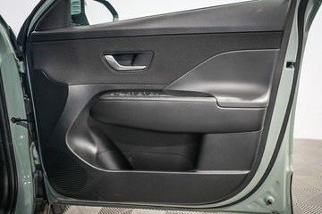 https://vehicle-cdn.autoleague.cloud/26416_620263294_20.jpg