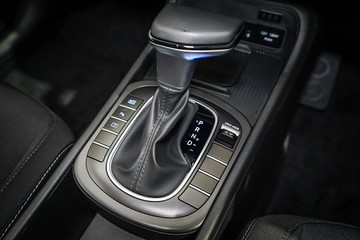 https://vehicle-cdn.autoleague.cloud/26416_620263294_22.jpg