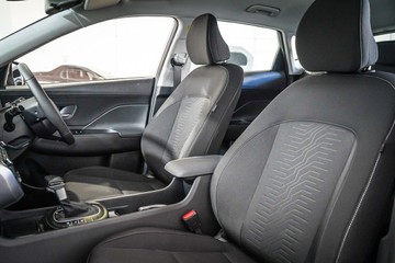 https://vehicle-cdn.autoleague.cloud/26416_620263294_28.jpg