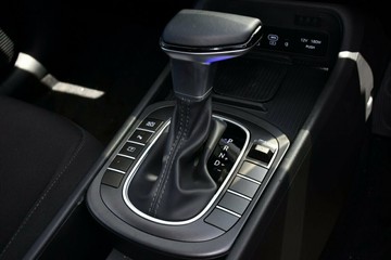https://vehicle-cdn.autoleague.cloud/26416_620263298_14.jpg
