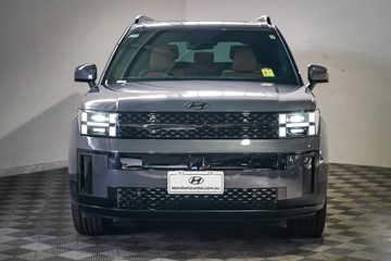 https://vehicle-cdn.autoleague.cloud/26416_620263340_3.jpg