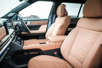 https://vehicle-cdn.autoleague.cloud/26416_620263340_33.jpg