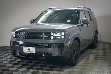 https://vehicle-cdn.autoleague.cloud/26416_620263340_4.jpg