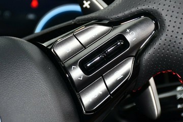 https://vehicle-cdn.autoleague.cloud/26416_620263357_9.jpg