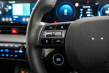https://vehicle-cdn.autoleague.cloud/26416_620263371_12.jpg