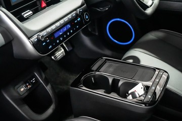 https://vehicle-cdn.autoleague.cloud/26416_620263371_20.jpg