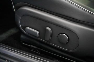 https://vehicle-cdn.autoleague.cloud/26416_620263371_21.jpg
