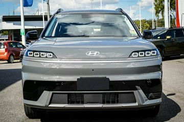 https://vehicle-cdn.autoleague.cloud/26416_620263660_3.jpg