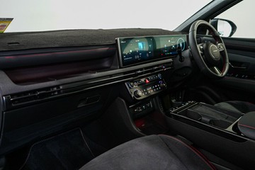 https://vehicle-cdn.autoleague.cloud/26416_620263743_29.jpg