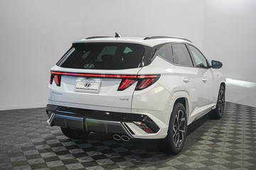 https://vehicle-cdn.autoleague.cloud/26416_620263743_9.jpg