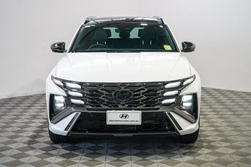 https://vehicle-cdn.autoleague.cloud/26416_620263744_3.jpg