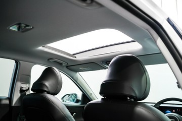 https://vehicle-cdn.autoleague.cloud/26416_620263814_18.jpg