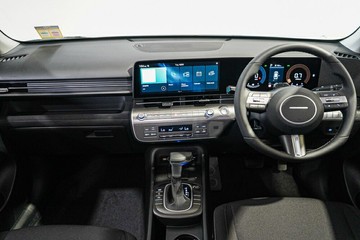 https://vehicle-cdn.autoleague.cloud/26416_620263822_11.jpg