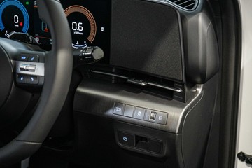 https://vehicle-cdn.autoleague.cloud/26416_620263822_22.jpg