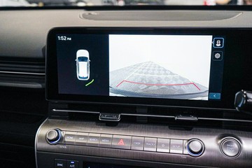 https://vehicle-cdn.autoleague.cloud/26416_620263822_23.jpg