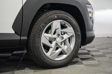 https://vehicle-cdn.autoleague.cloud/26416_620263824_10.jpg