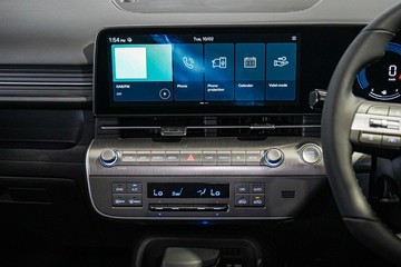 https://vehicle-cdn.autoleague.cloud/26416_620263824_12.jpg