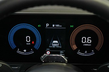 https://vehicle-cdn.autoleague.cloud/26416_620263824_15.jpg
