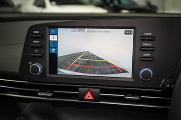https://vehicle-cdn.autoleague.cloud/26416_620263854_15.jpg