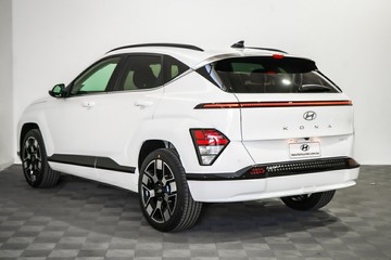https://vehicle-cdn.autoleague.cloud/26416_620264013_5.jpg