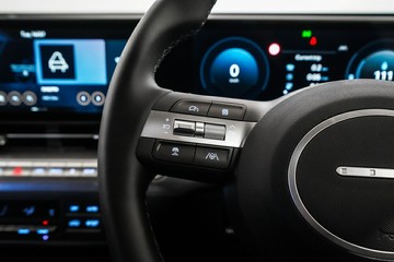 https://vehicle-cdn.autoleague.cloud/26416_620264016_13.jpg