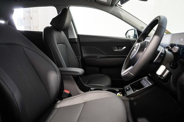 https://vehicle-cdn.autoleague.cloud/26416_620264022_12.jpg
