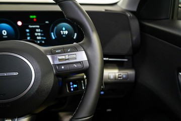 https://vehicle-cdn.autoleague.cloud/26416_620264022_14.jpg