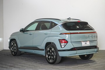 https://vehicle-cdn.autoleague.cloud/26416_620264022_5.jpg