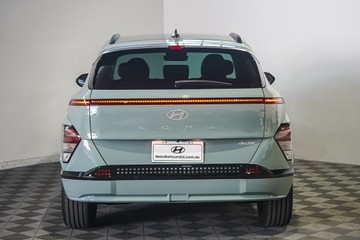 https://vehicle-cdn.autoleague.cloud/26416_620264022_6.jpg